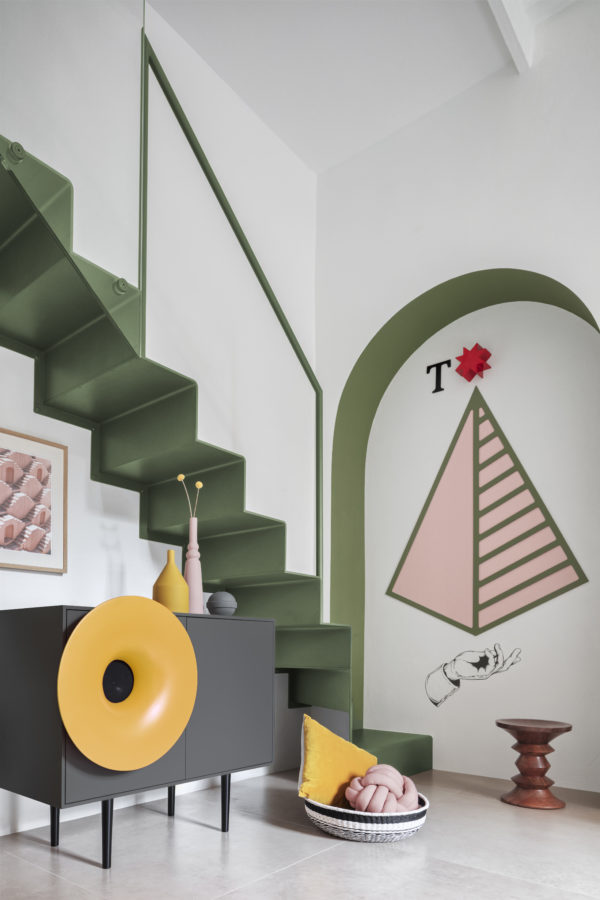 Omaggio a Sottsass