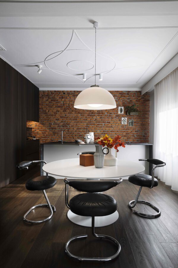 Pharma, Arch. Mirko Moriggi